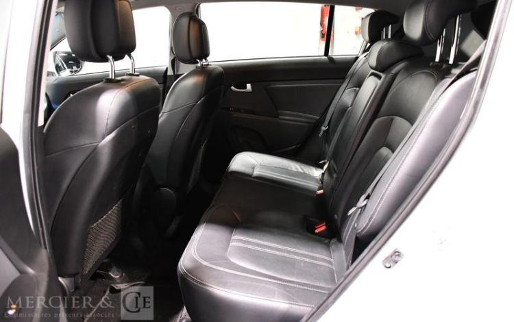 KIA SPORTAGE 1,7 CRDI 115 PREMIUM 4X2 ISG BLANC CB-766-AY