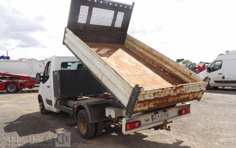 RENAULT Master 3 L2 R3500 RJ 2,3DCI 160V FAP 125CV BENNE AVEC COFFRE ACIER DIESEL BLANC CD-414-DV