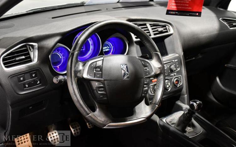 CITROEN DS4 2,0 HDI 165CH SPORT CHIC GRIS CF-508-TK