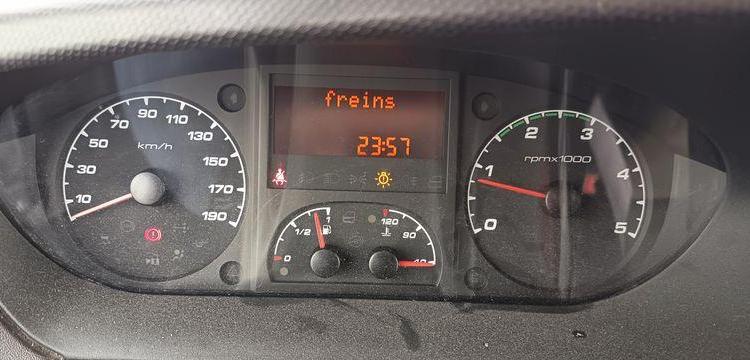 IVECO DAILY V 35S13 2,3LD DPF BVM6 126 CV BACHE AVEC HAYON ANTEO – DIESEL – 304442 KMS BLANC CH-128-AH