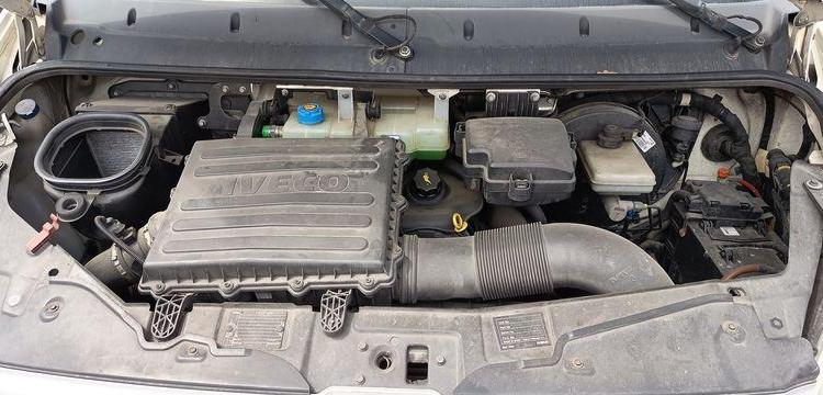 IVECO DAILY V 35S13 2,3LD DPF BVM6 126 CV BACHE AVEC HAYON ANTEO – DIESEL – 304442 KMS BLANC CH-128-AH