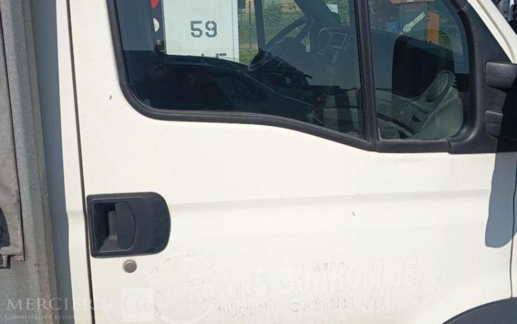 IVECO DAILY V 35S13 2,3LD DPF BVM6 126 CV BACHE AVEC HAYON ANTEO – DIESEL – 304442 KMS BLANC CH-128-AH