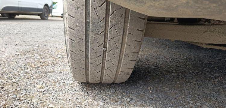 IVECO DAILY V 35S13 2,3LD DPF BVM6 126 CV BACHE AVEC HAYON ANTEO – DIESEL – 304442 KMS BLANC CH-128-AH