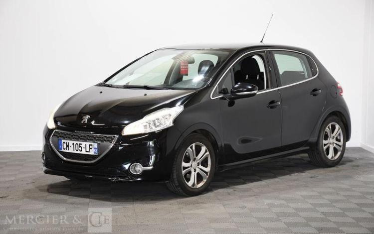 PEUGEOT 208 1,6 E-HDI 90 ALLURE NOIR CM-105-LF