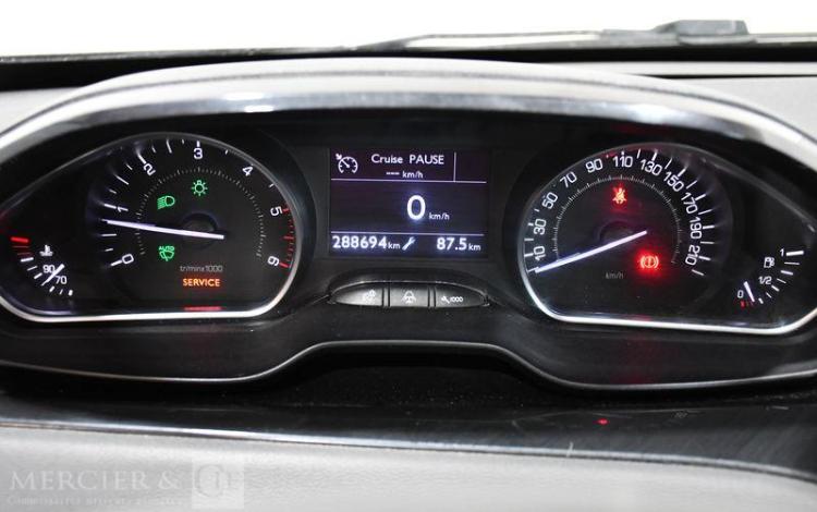 PEUGEOT 208 1,6 E-HDI 90 ALLURE NOIR CM-105-LF