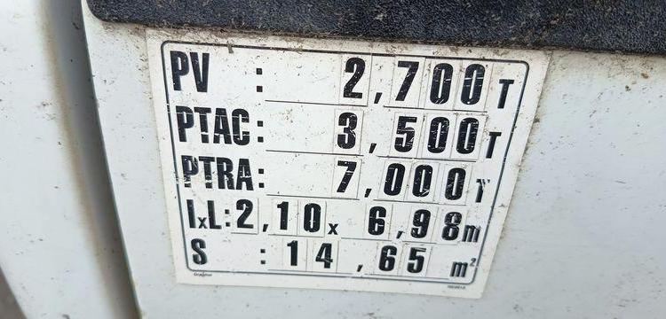 IVECO 35C13 2,3LD DPF 126CV BENNE AVEC COFFRE ACIER DIESEL -167915 KMS – ANNEE 2012 BLANC CM-290-SR