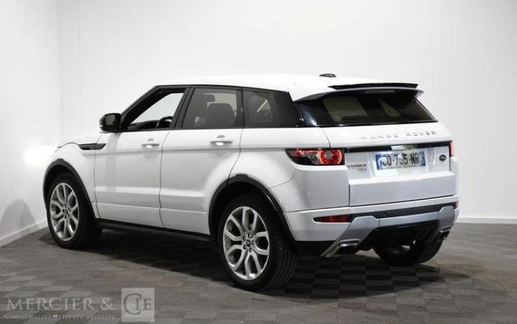 LAND ROVER EVOQUE 2,2 TD4 150CH DYNAMIC 4WD BLANC CQ-755-NR