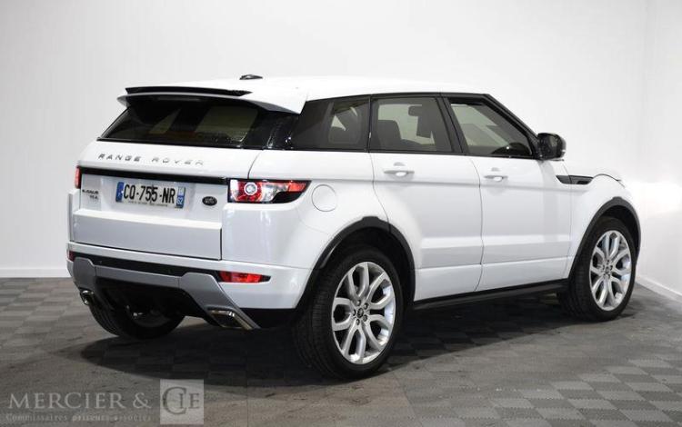 LAND ROVER EVOQUE 2,2 TD4 150CH DYNAMIC 4WD BLANC CQ-755-NR