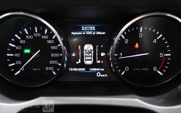 LAND ROVER EVOQUE 2,2 TD4 150CH DYNAMIC 4WD BLANC CQ-755-NR