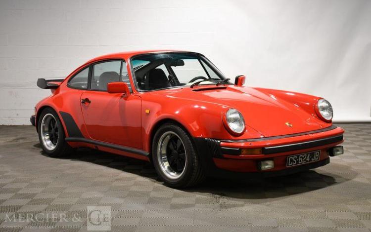 PORSCHE 911 TURBO TYPE 930 ROUGE CS-624-JB