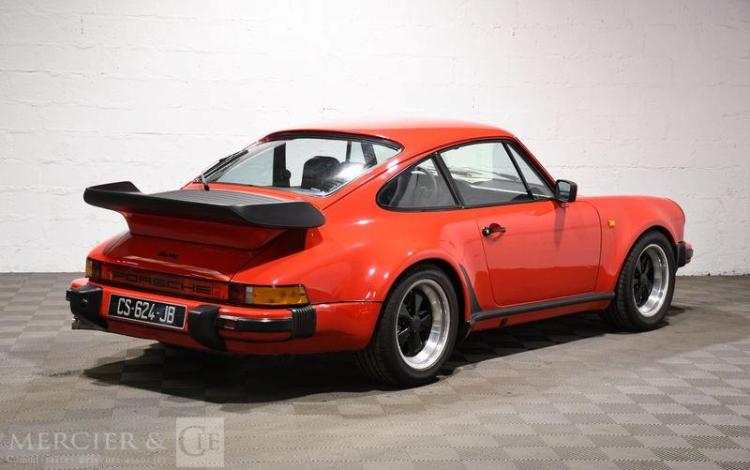 PORSCHE 911 TURBO TYPE 930 ROUGE CS-624-JB