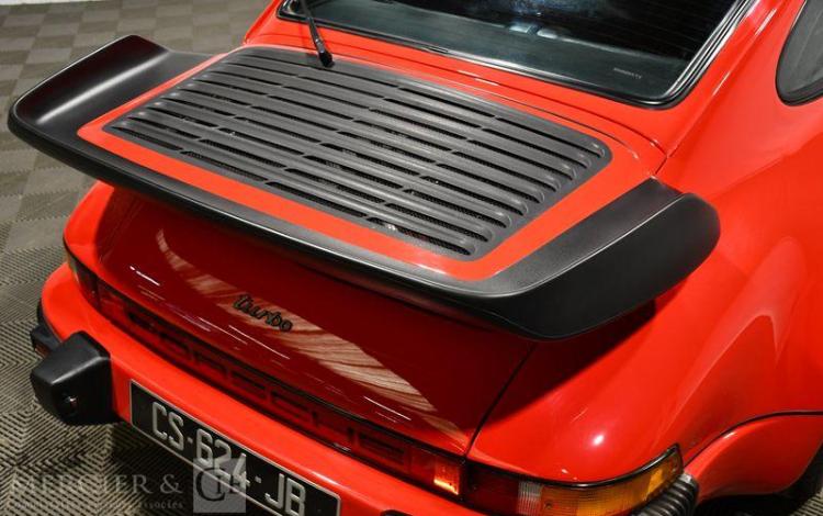 PORSCHE 911 TURBO TYPE 930 ROUGE CS-624-JB