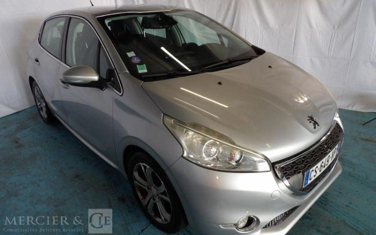 PEUGEOT 208 1.2 VTI 12V 82CV  CS-649-VP