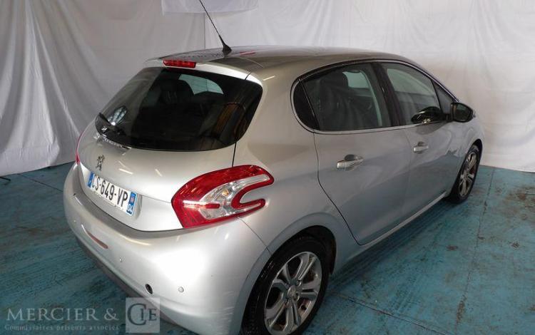 PEUGEOT 208 1.2 VTI 12V 82CV  CS-649-VP
