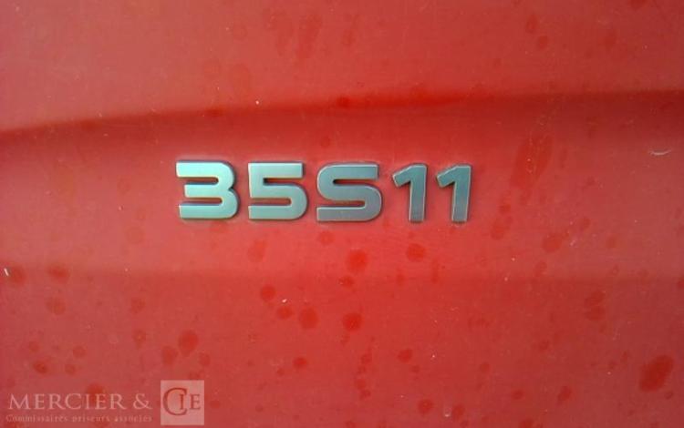 IVECO 35S11 NACELLE SUR VL 16M 4394H ROUGE CT-632-BC