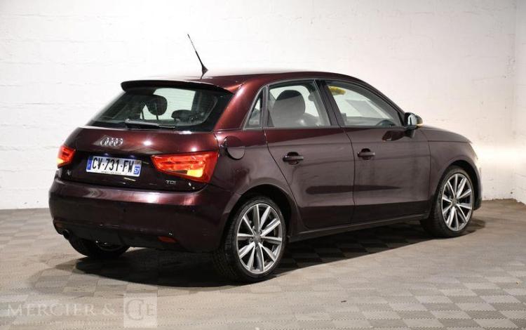 AUDI A1 SPORTBACK 1,6 TDI105 VIOLET CV-731-FW