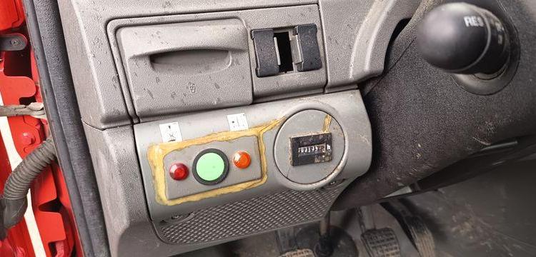 IVECO 35S11 AVEC NACELLE MULTITEL MX170 16M – DIESEL 3134 HEURES – 113804 KMS ROUGE CW-919-QF