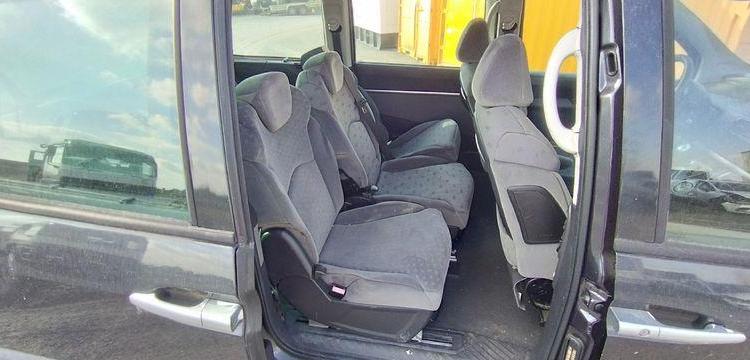 PEUGEOT 807 2,0 HDI 16V 107CV – DIESEL – 222794 KMS – ANNEE 2004 GRIS CX-121-QY