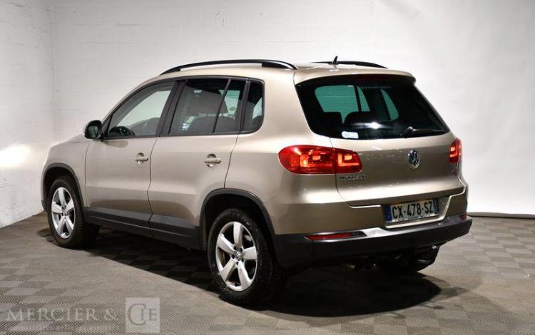 VOLKSWAGEN TIGUAN 2,0 TDI 110CH BLUEMOTION EDITION BEIGE CX-478-SZ