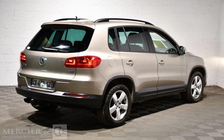 VOLKSWAGEN TIGUAN 2,0 TDI 110CH BLUEMOTION EDITION BEIGE CX-478-SZ