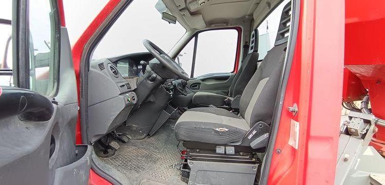 IVECO 35S11 AVEC NACELLE MULTITEL MT202DS 20M – DIESEL – 4578 HEURES – 58417 KMS – ROUGE DC-616-JW