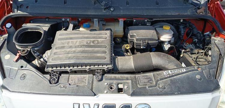 IVECO 35S11 AVEC NACELLE MULTITEL MT202DS 20M – DIESEL – 4578 HEURES – 58417 KMS – ROUGE DC-616-JW