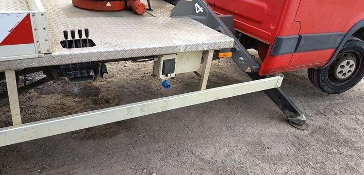 IVECO 35S11 AVEC NACELLE MULTITEL MT202DS 20M – DIESEL – 4578 HEURES – 58417 KMS – ROUGE DC-616-JW