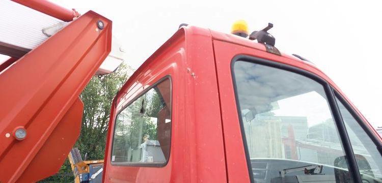 IVECO 35S11 AVEC NACELLE MULTITEL MT202DS 20M – DIESEL – 4578 HEURES – 58417 KMS – ROUGE DC-616-JW