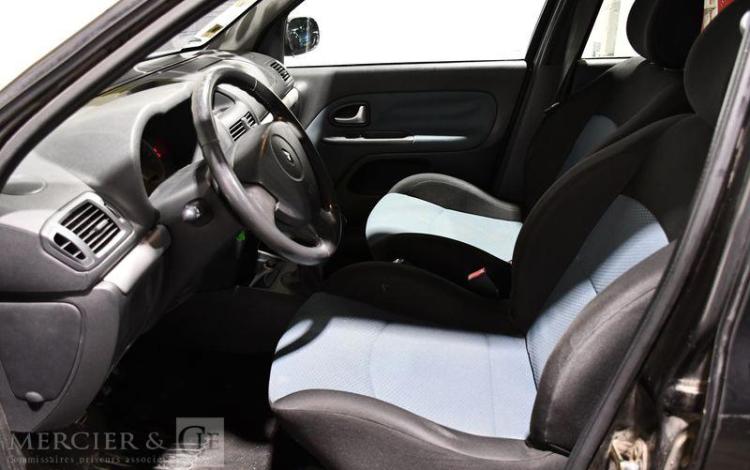 RENAULT CLIO II CAMPUS 1,2 75 AUTHENTIQUE NOIRE DJ-880-GG