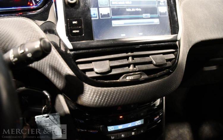 PEUGEOT 2008 1,6 e-HDI92 FAP ALLURE BLANC DK-304-HZ