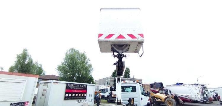 MULTITEL DAILY 35S11 AVEC NACELLE MULTITEL 160ALU 16M – DIESEL – 898 HEURES – 66558 KMS BLANC DK-591-RE