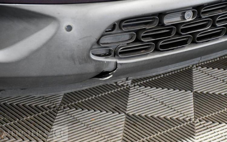 CITROEN C4 CACTUS 1,2 PURETECH 82CH SHINE EDITION VIOLET DM-139-PX