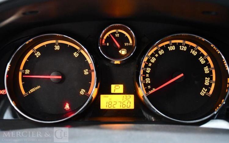 OPEL ANTARA GRIS DM-747-YF
