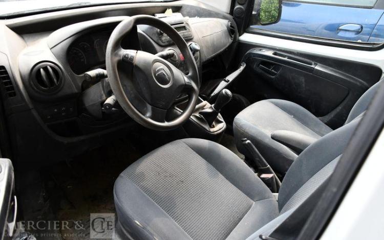 CITROEN NEMO POUR PIECES SANS CARTE GRISE BLANC DR-766-SK