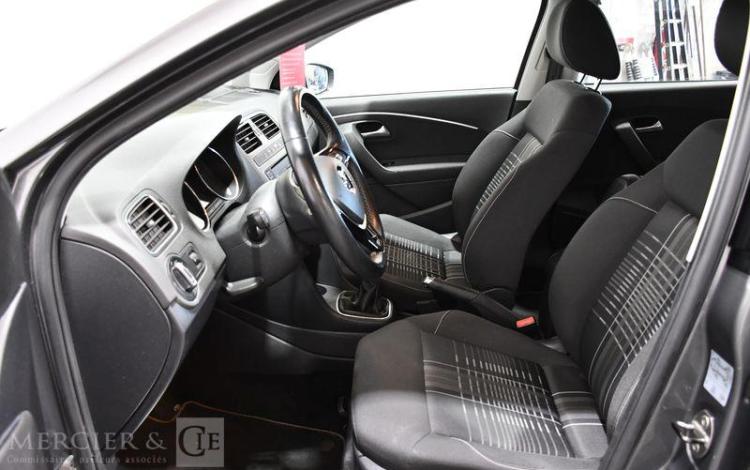 VOLKSWAGEN POLO 1,2 TSI 90 BLUEMOTION LOUNGE GRIS DS-782-MP