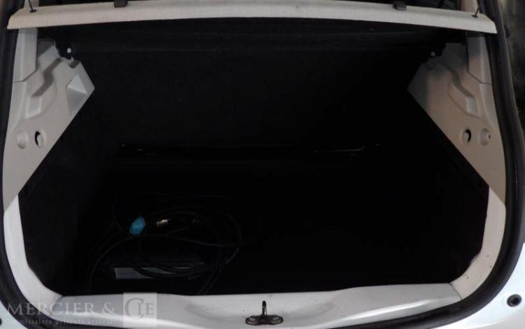 RENAULT ZOER240 ZE 90 22KWH LOCATION CHARGE-NORMALE INTENS BVA BLANC DS-973-TR