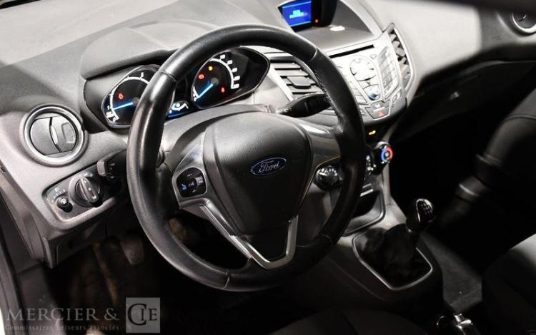 FORD FIESTA 1,0 ECOBOOST 100CH TREND S&S BLANC DV-410-MV
