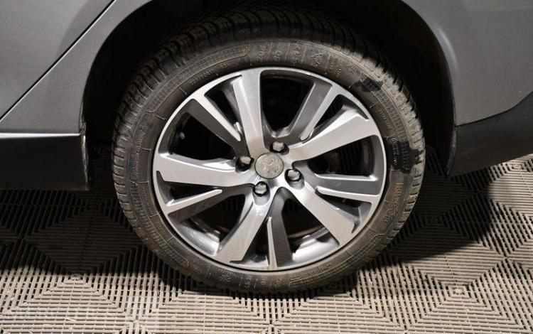PEUGEOT 2008 1,2 PURETECH 110 CROSSWAY START/STOP GRIS DV-509-XY