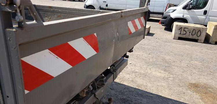IVECO 35C13 DOUBLE CABINE AVEC BENNE JPM – DIESEL – 97141 KMS – ANNEE 2015 ROUGE DV-835-LQ