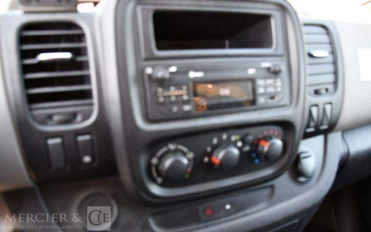 RENAULT TRAFIC FOURGON 1.6 DCI 120 1T2 L1H2 ENERGY CONFORT JAUNE DW-978-KK