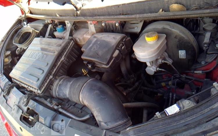 IVECO 35-130 BENNE SIMPLE CABINE COFFRE ROUGE DY-406-WM
