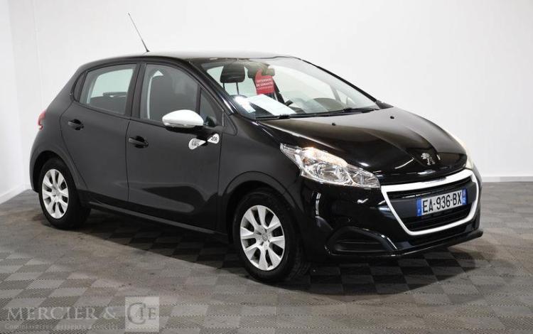 PEUGEOT 208 LIKE NOIR EA-936-BX