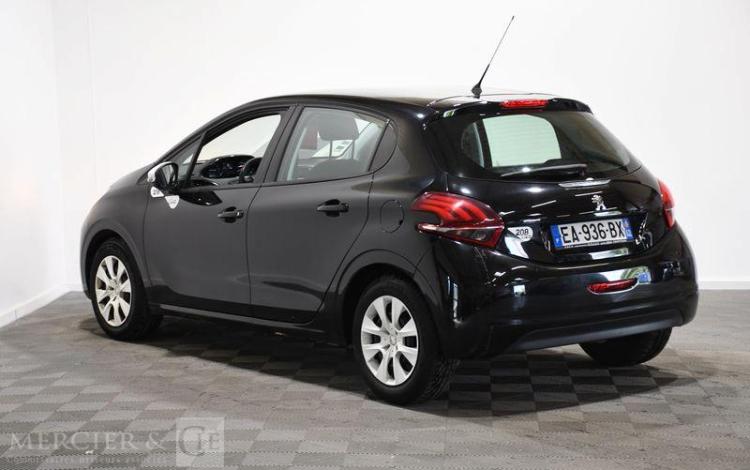 PEUGEOT 208 LIKE NOIR EA-936-BX