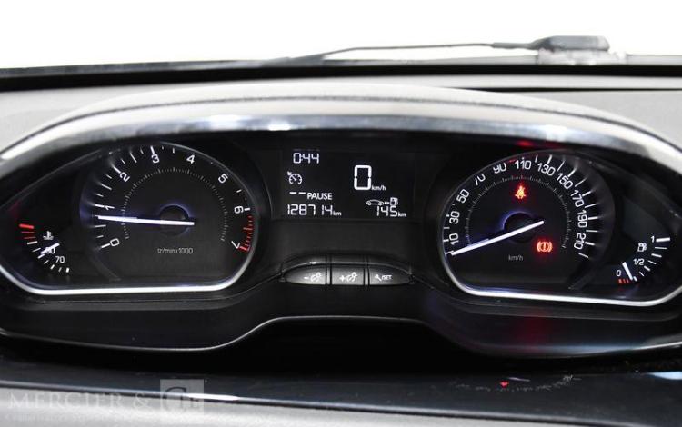 PEUGEOT 208 LIKE NOIR EA-936-BX
