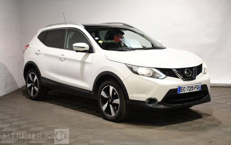 NISSAN QASHQAI 1,6 DCI 130 ULTIMATE EDITION 2WD S&S BLANC EC-725-FQ