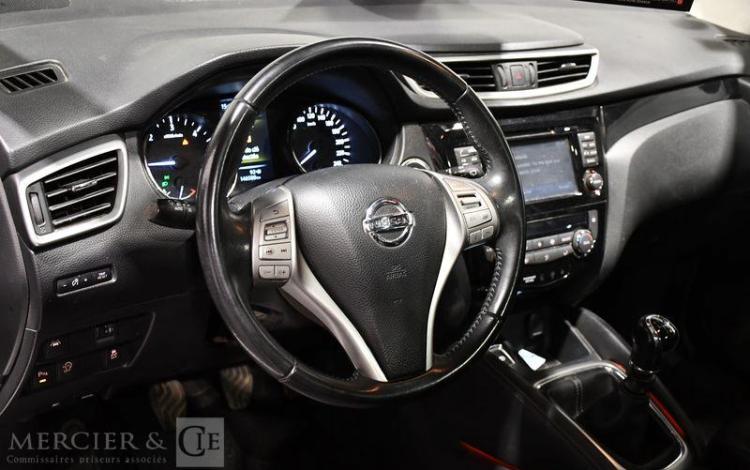 NISSAN QASHQAI 1,6 DCI 130 ULTIMATE EDITION 2WD S&S BLANC EC-725-FQ