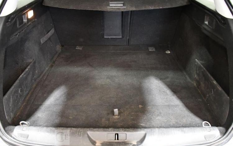 PEUGEOT 308 SW 1,6 HDI GRIS ED-116-DH