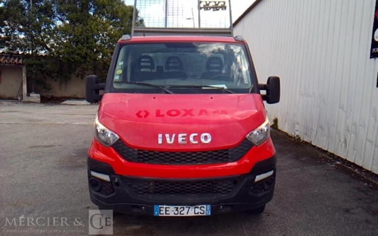 IVECO 35-130 BENNE SIMPLE CABINE COFFRE ROUGE EE-327-CS