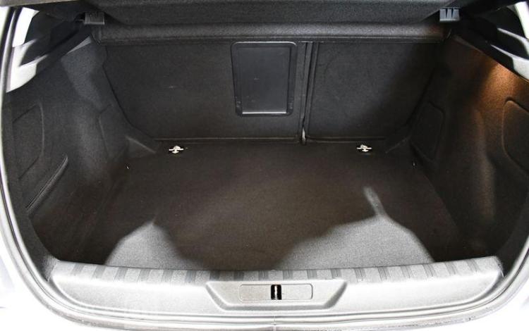 PEUGEOT 308 1,2 PURE TECH 130 ACTIVE S&S GRIS EF-102-QT