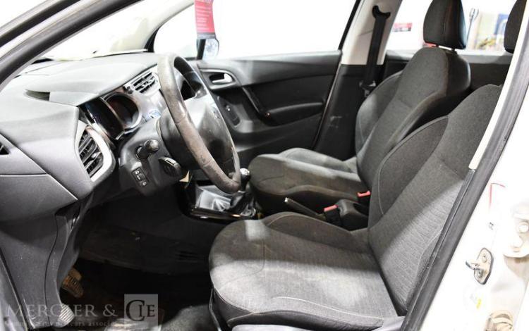 CITROEN C3 BLANC EF-184-GT
